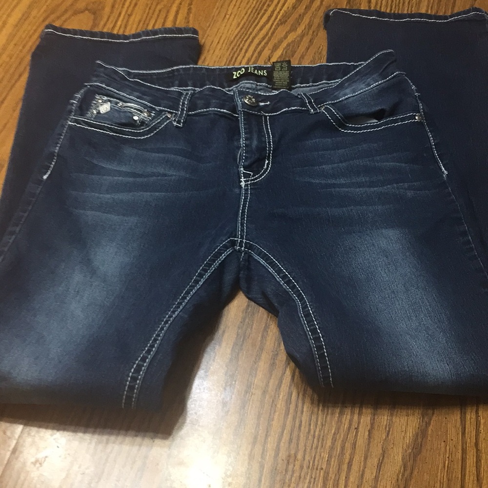 Boot cut jeans